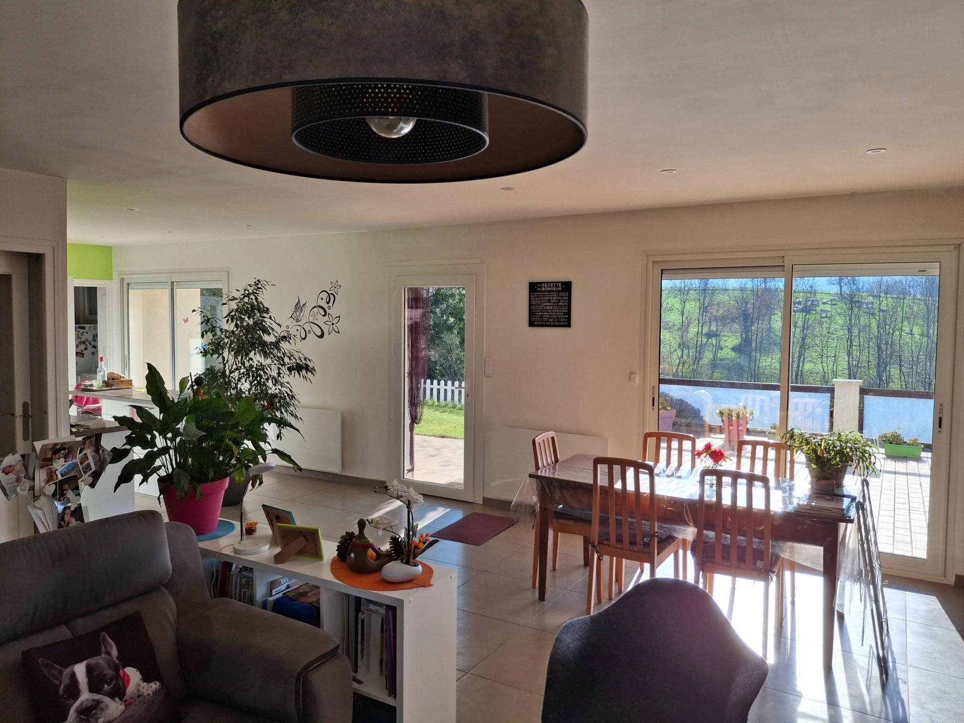 Maison à vendre, 115m², Eyzin-Pinet