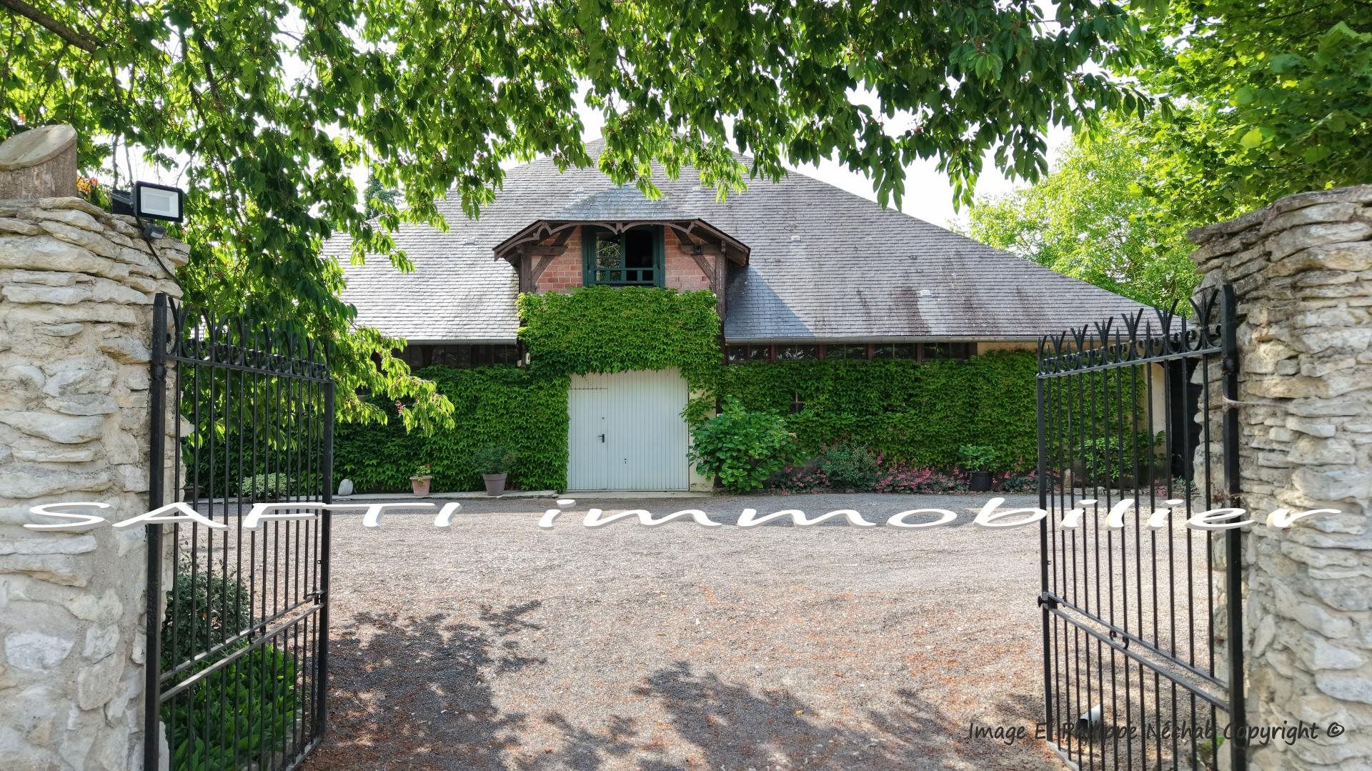 Maison à vendre, 335m², Freneuse