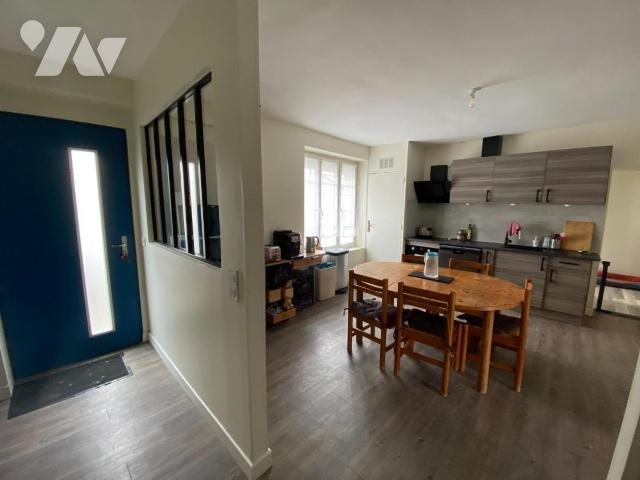 Maison à vendre, 130m², Sainte-Gauburge-Sainte-Colombe