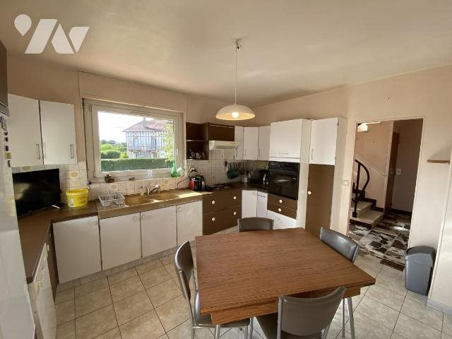 Maison à vendre, 170m², Échauffour