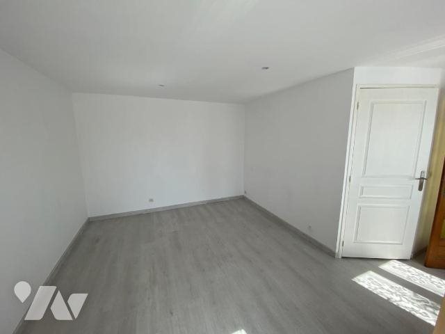 Maison à vendre, 93m², L'Aigle