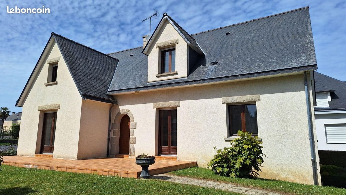 Maison à vendre, 141m², Ernée