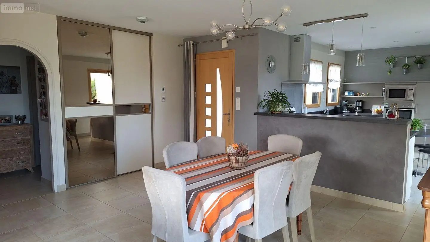 Maison à vendre, 96m², Saint-Hilaire-du-Maine