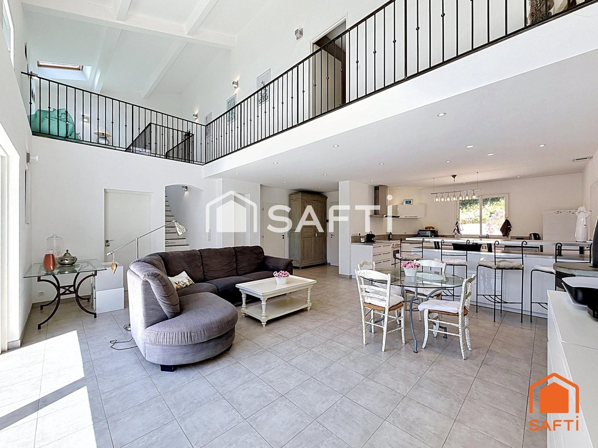 Maison à vendre, 138m², Villecroze