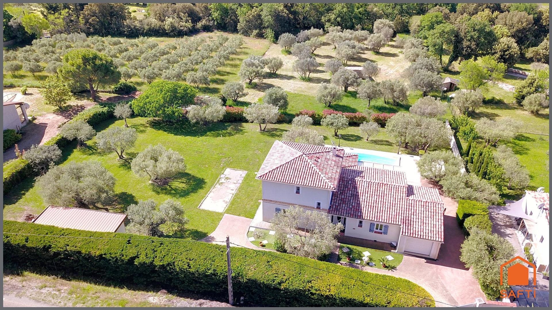 Maison à vendre, 140m², Moissac-Bellevue