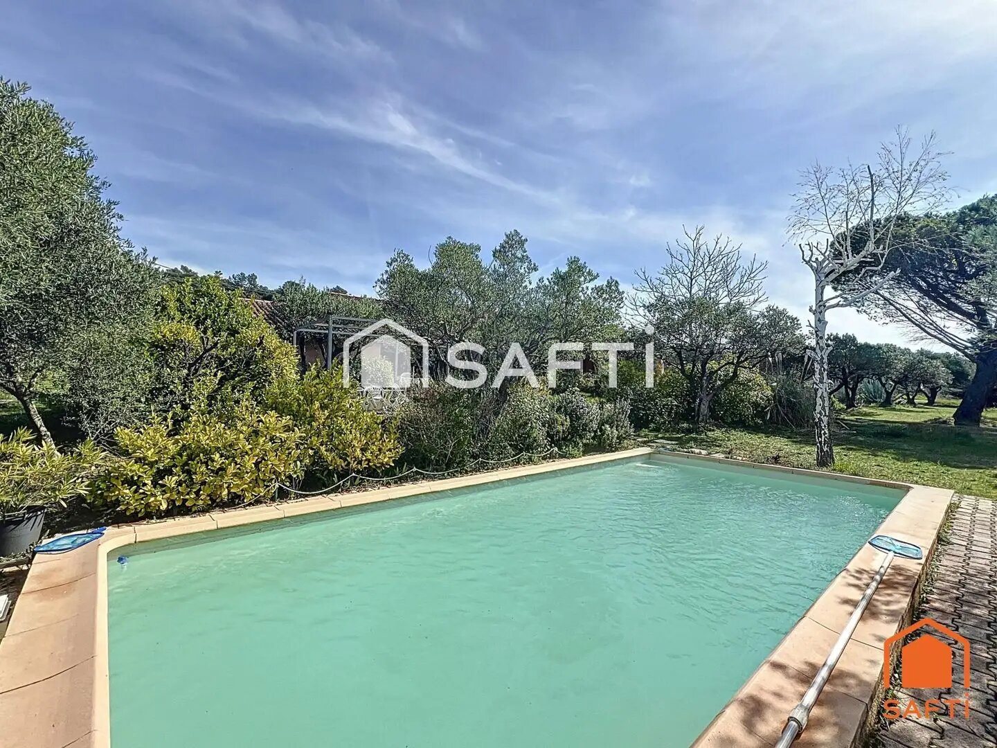 Maison à vendre, 144m², Aups