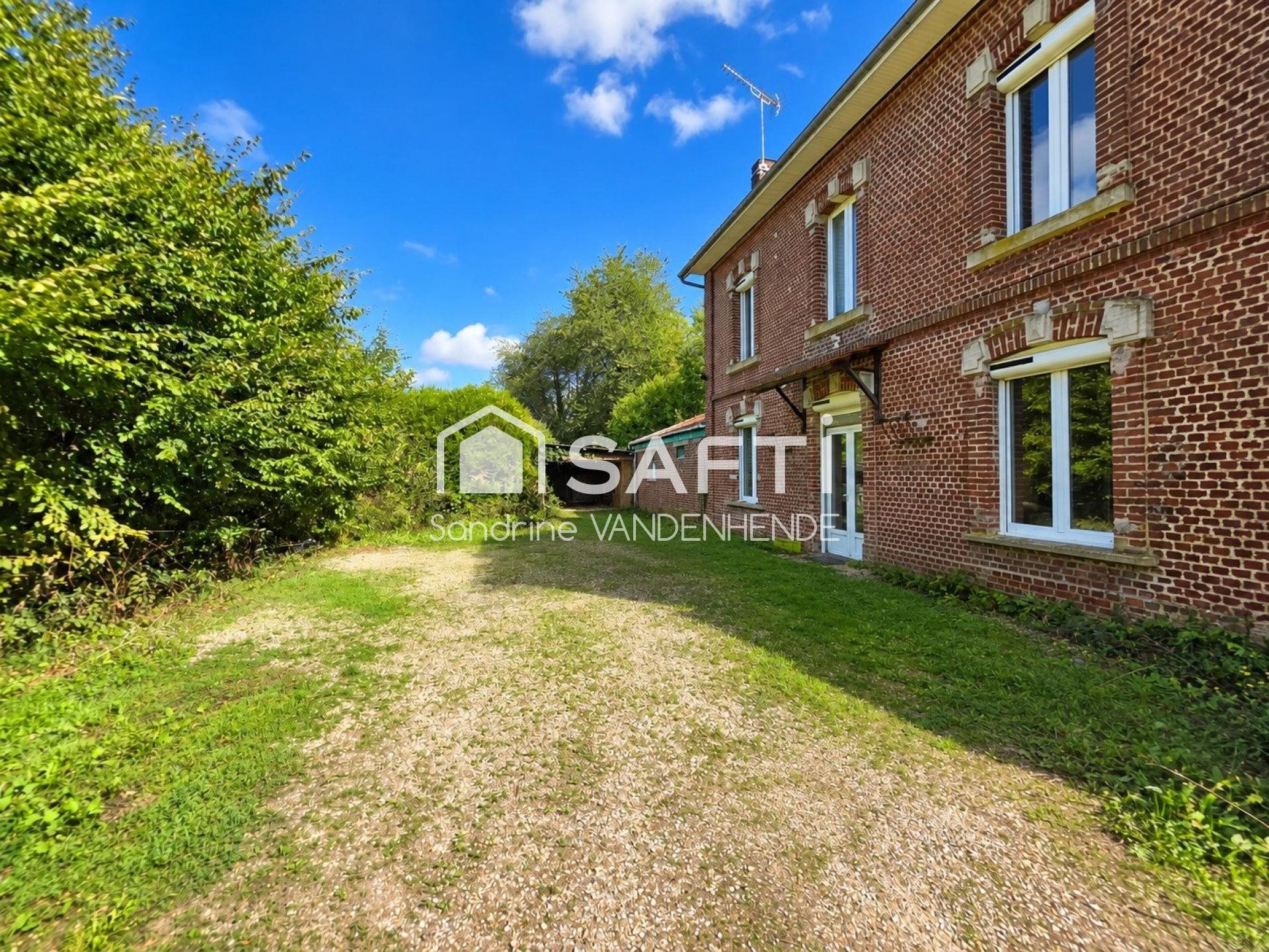 Maison à vendre, 156m², Brunehamel