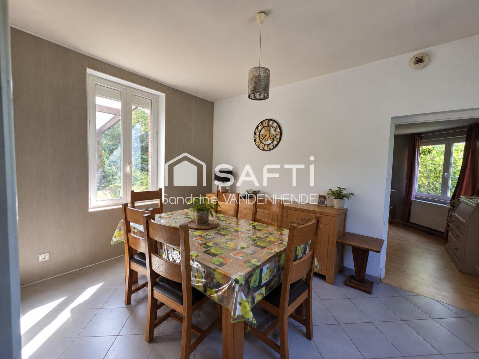 Maison à vendre, 156m², Brunehamel
