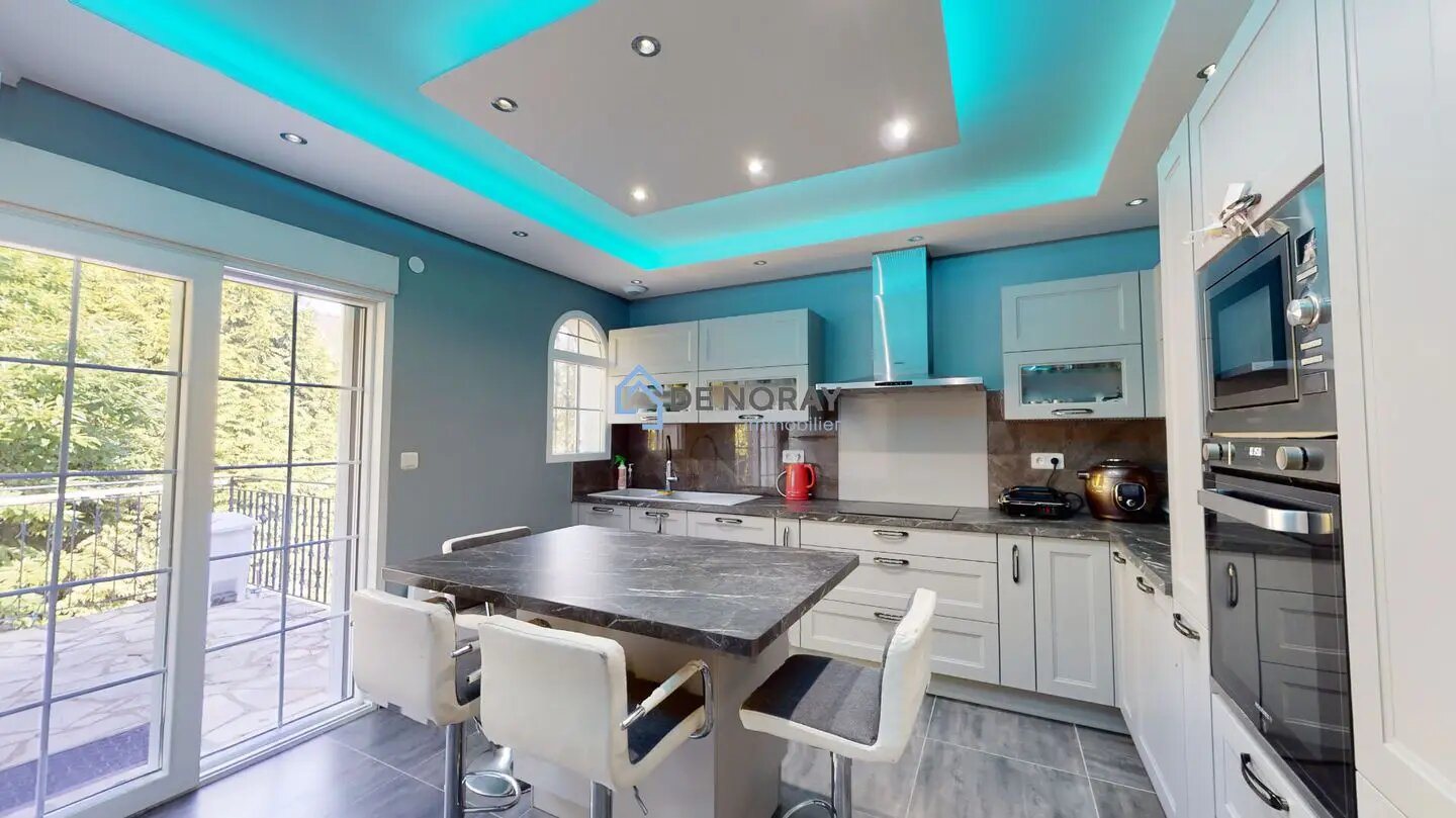 Maison à vendre, 210m², Chambray-lès-Tours