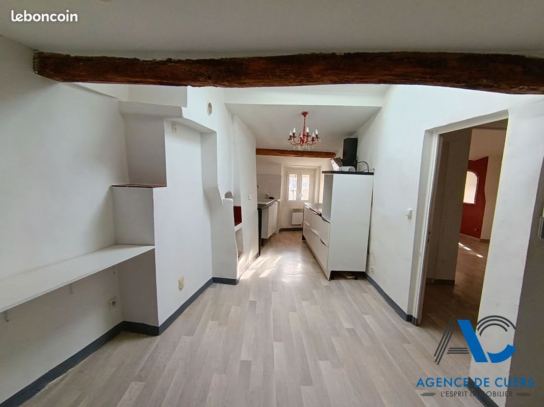 Appartement à vendre, 90m², Cuers
