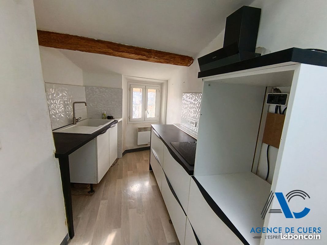 Appartement à vendre, 90m², Cuers