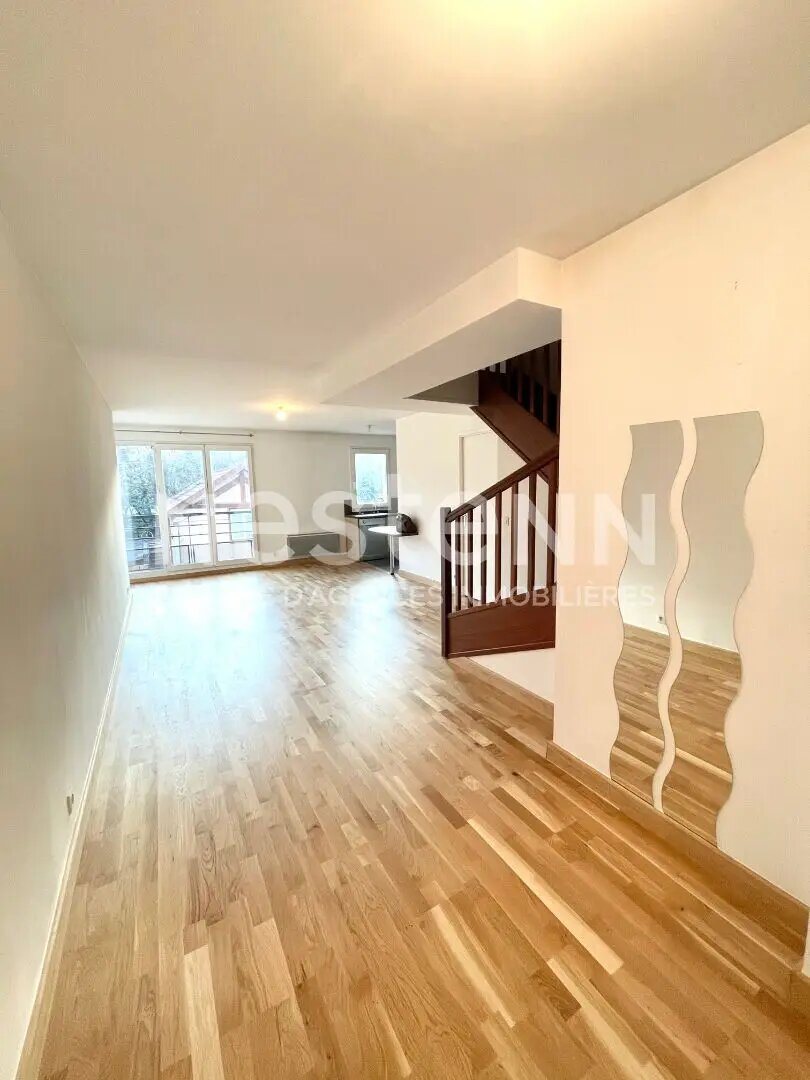 Appartement à louer, 81m², Longjumeau