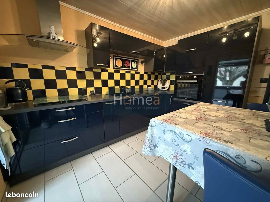 Maison à vendre, 175m², Lillebonne