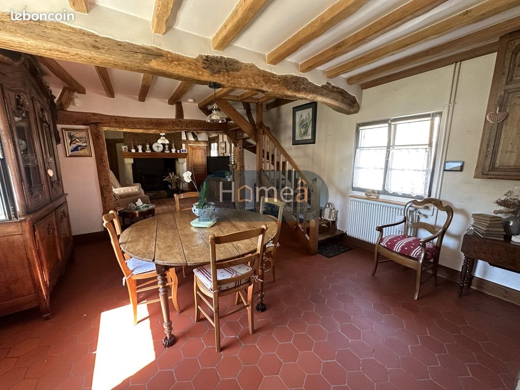 Maison à vendre, 140m², Saint-Victor-l'Abbaye
