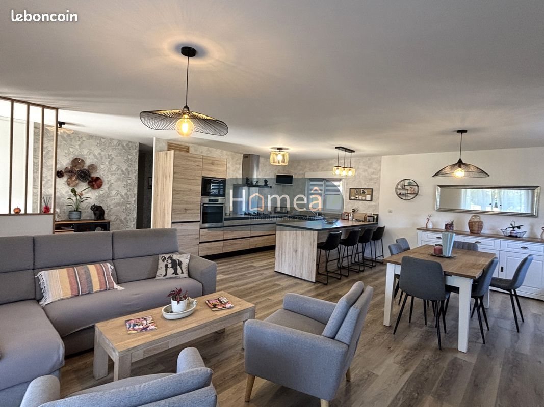 Maison à vendre, 101m², Yerville