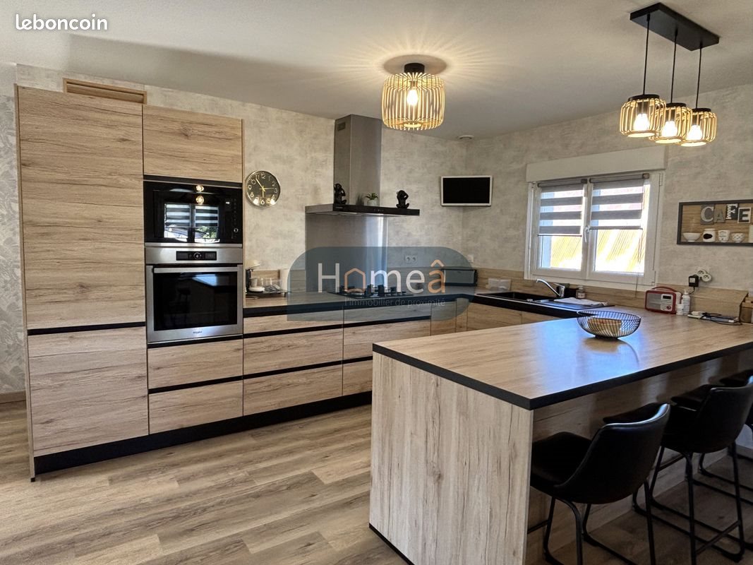 Maison à vendre, 101m², Yerville