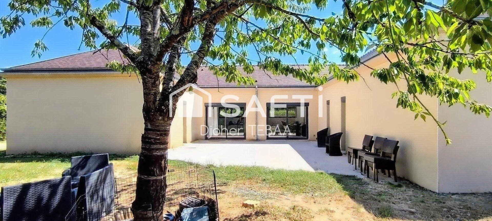 Maison à vendre, 153m², Senonches
