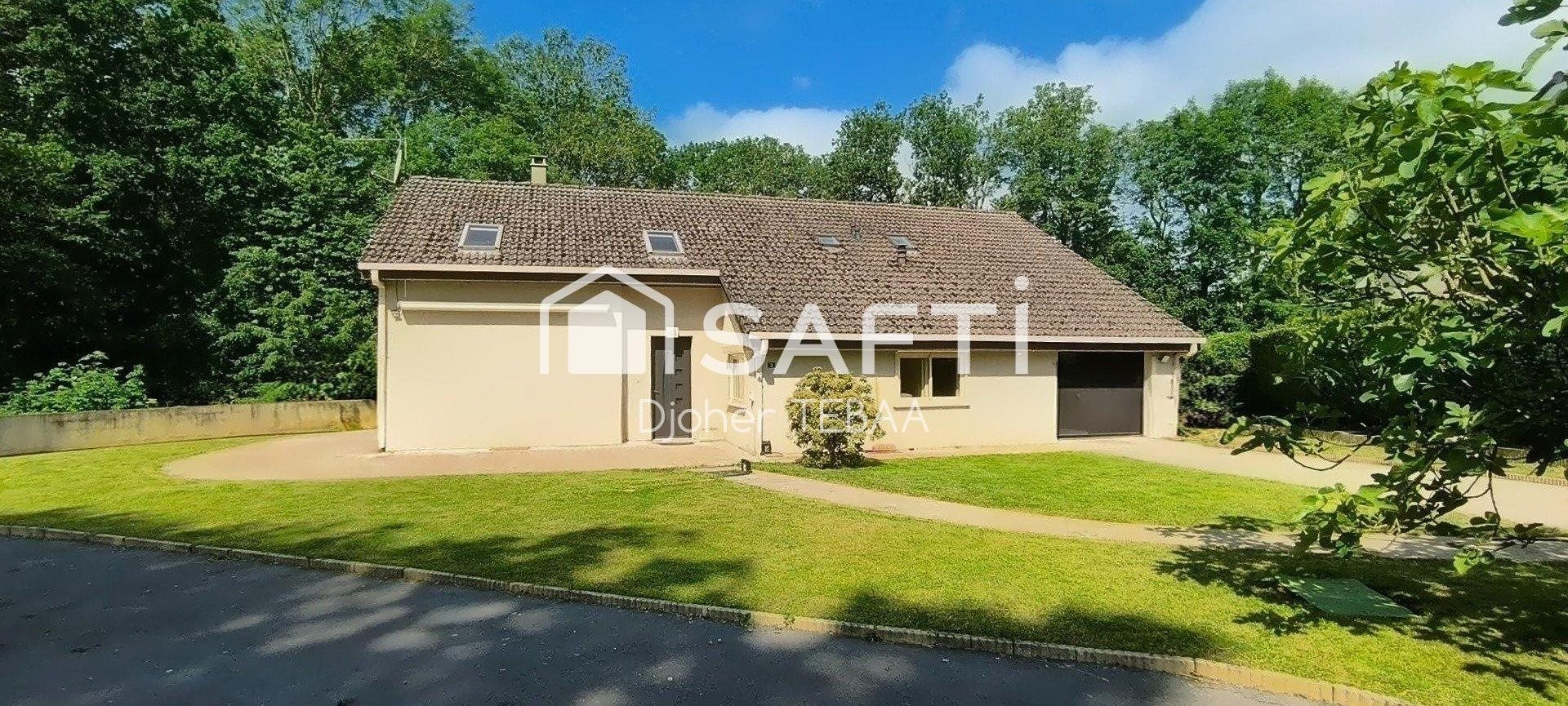 Maison à vendre, 228m², La Loupe