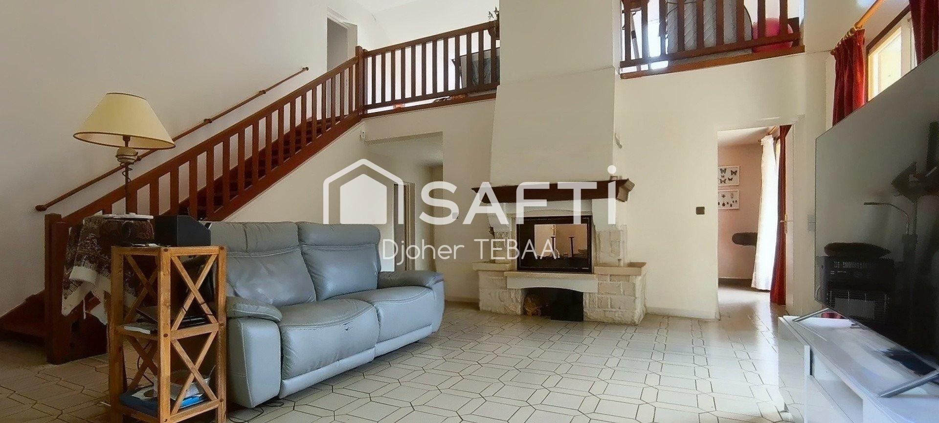 Maison à vendre, 228m², La Loupe