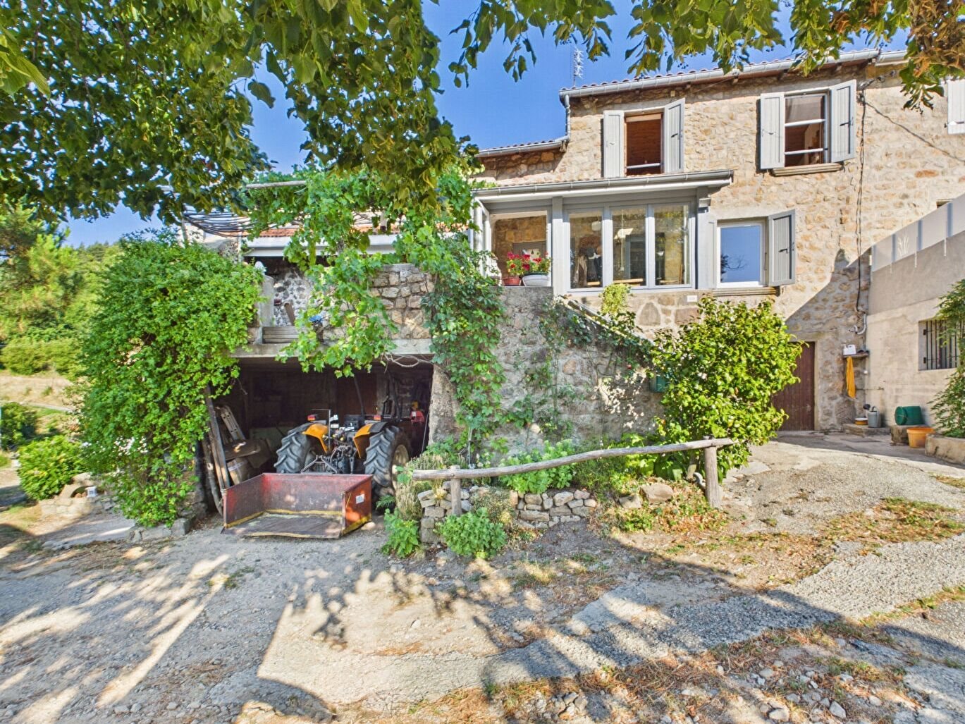 Maison à vendre, 88m², Désaignes