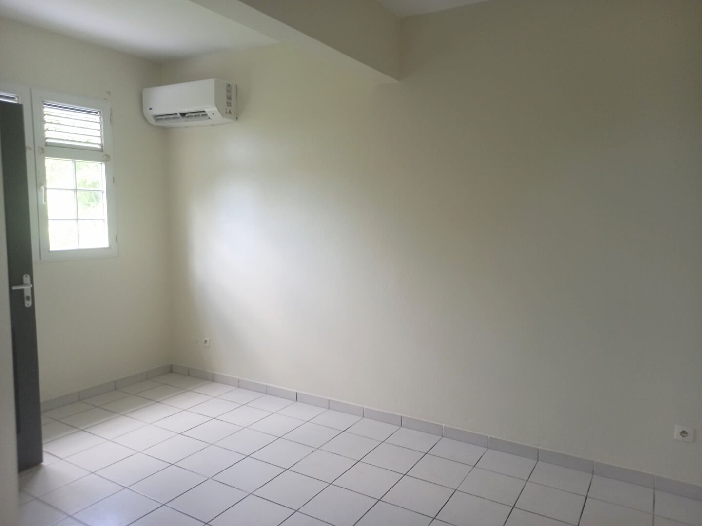 Appartement à louer, 22m², Fort-de-France