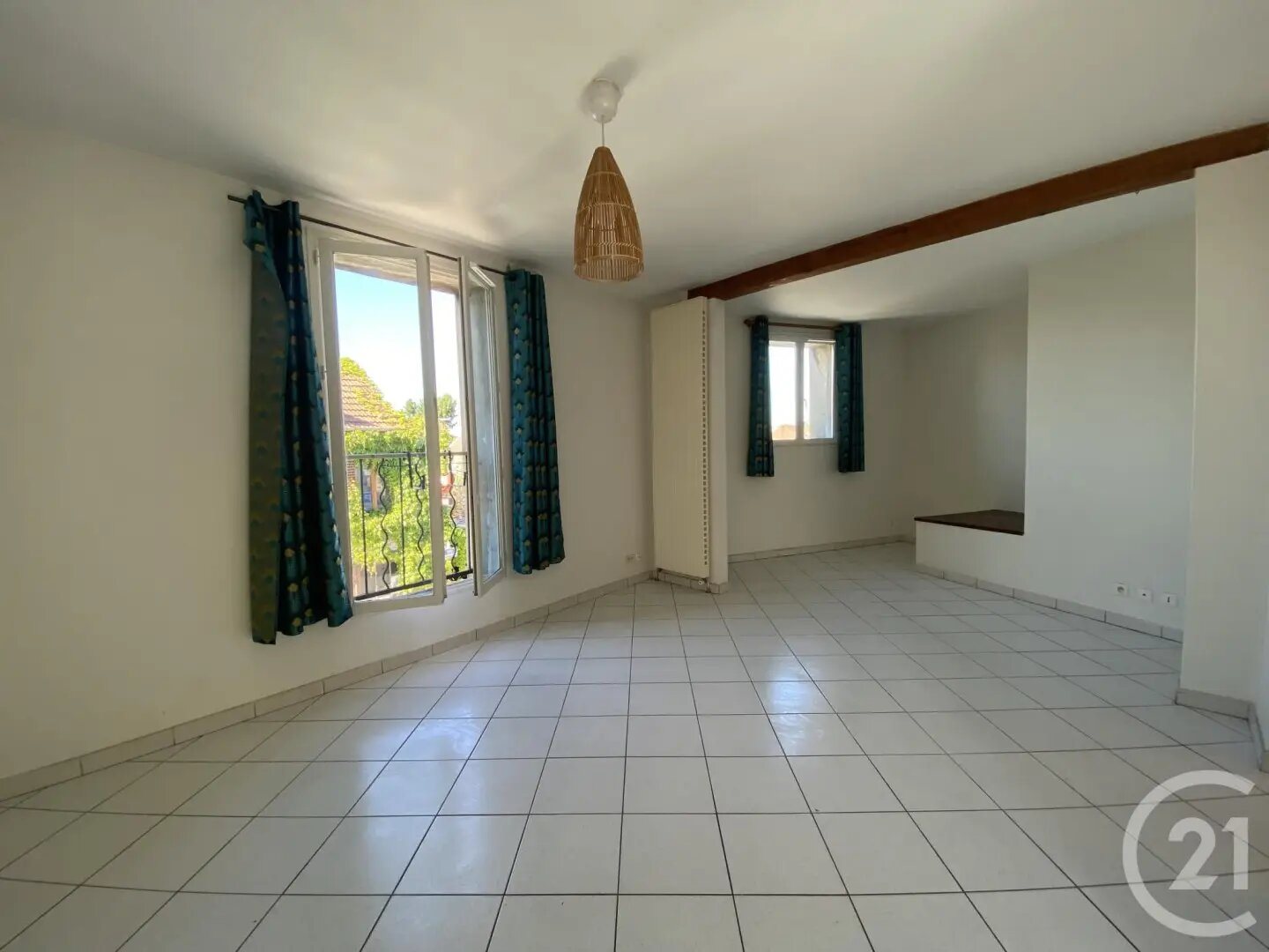 Appartement à louer, 45m², Cernay-la-Ville