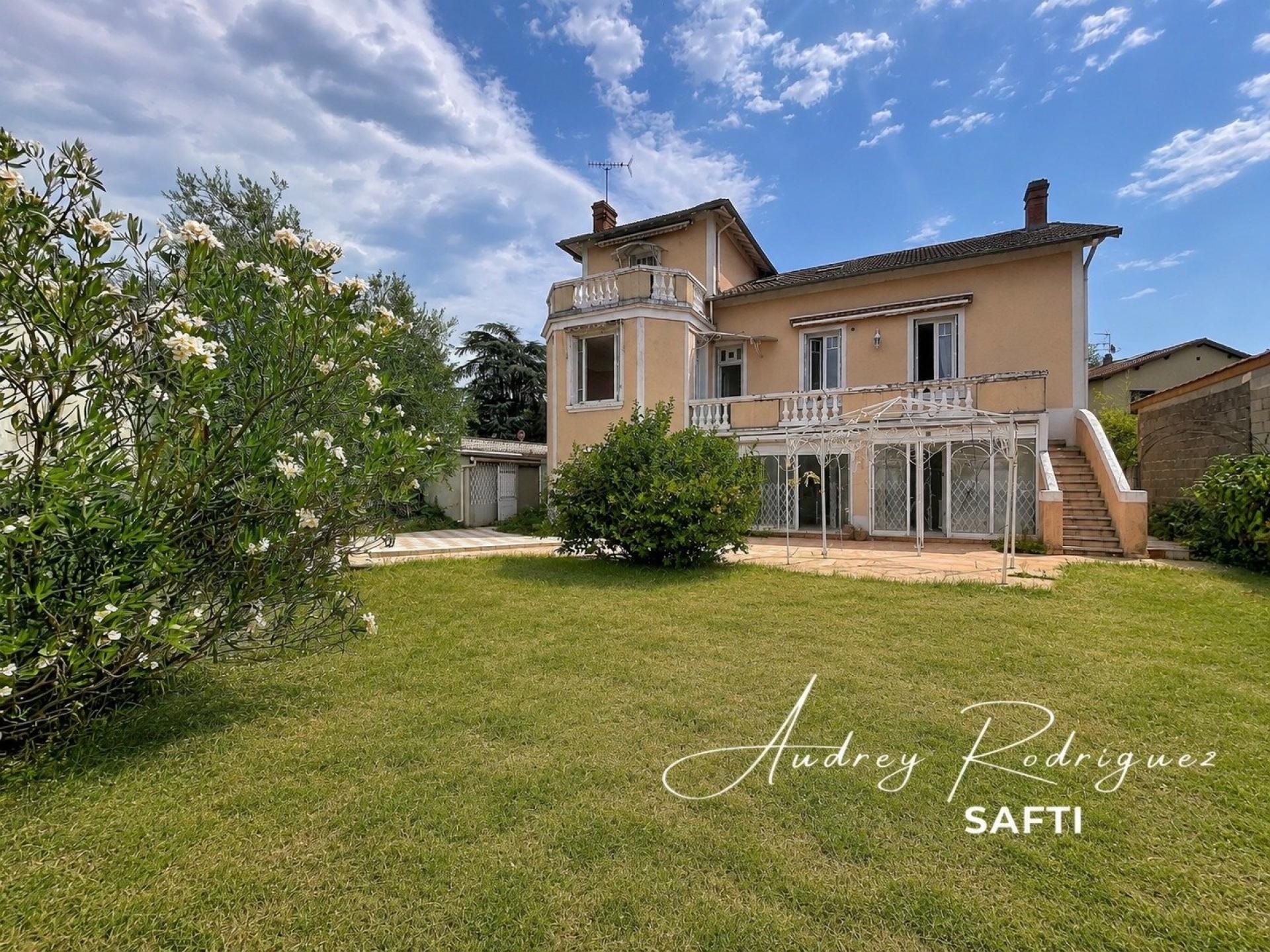 Maison à vendre, 265m², Bourg-de-Péage