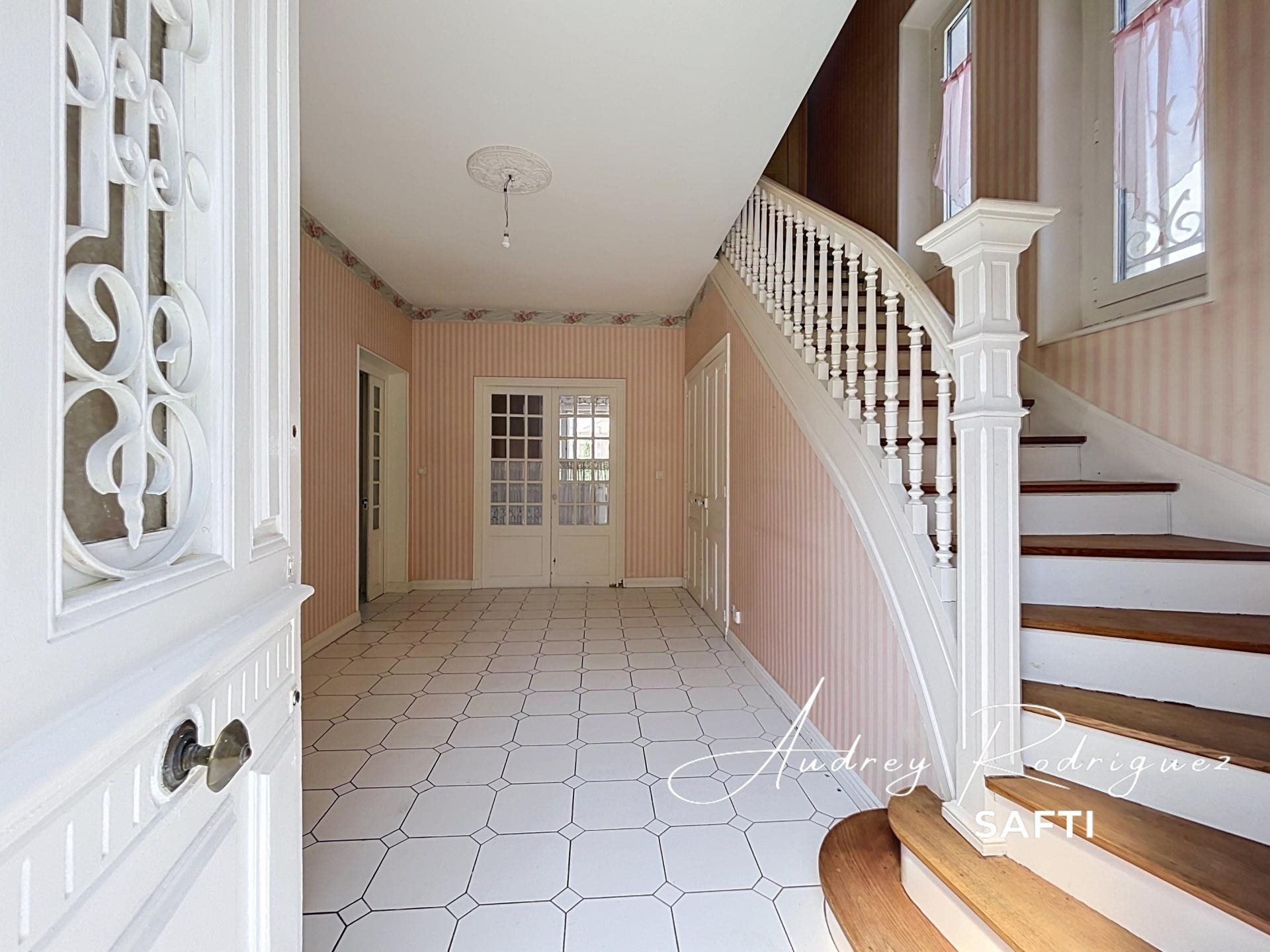Maison à vendre, 265m², Bourg-de-Péage
