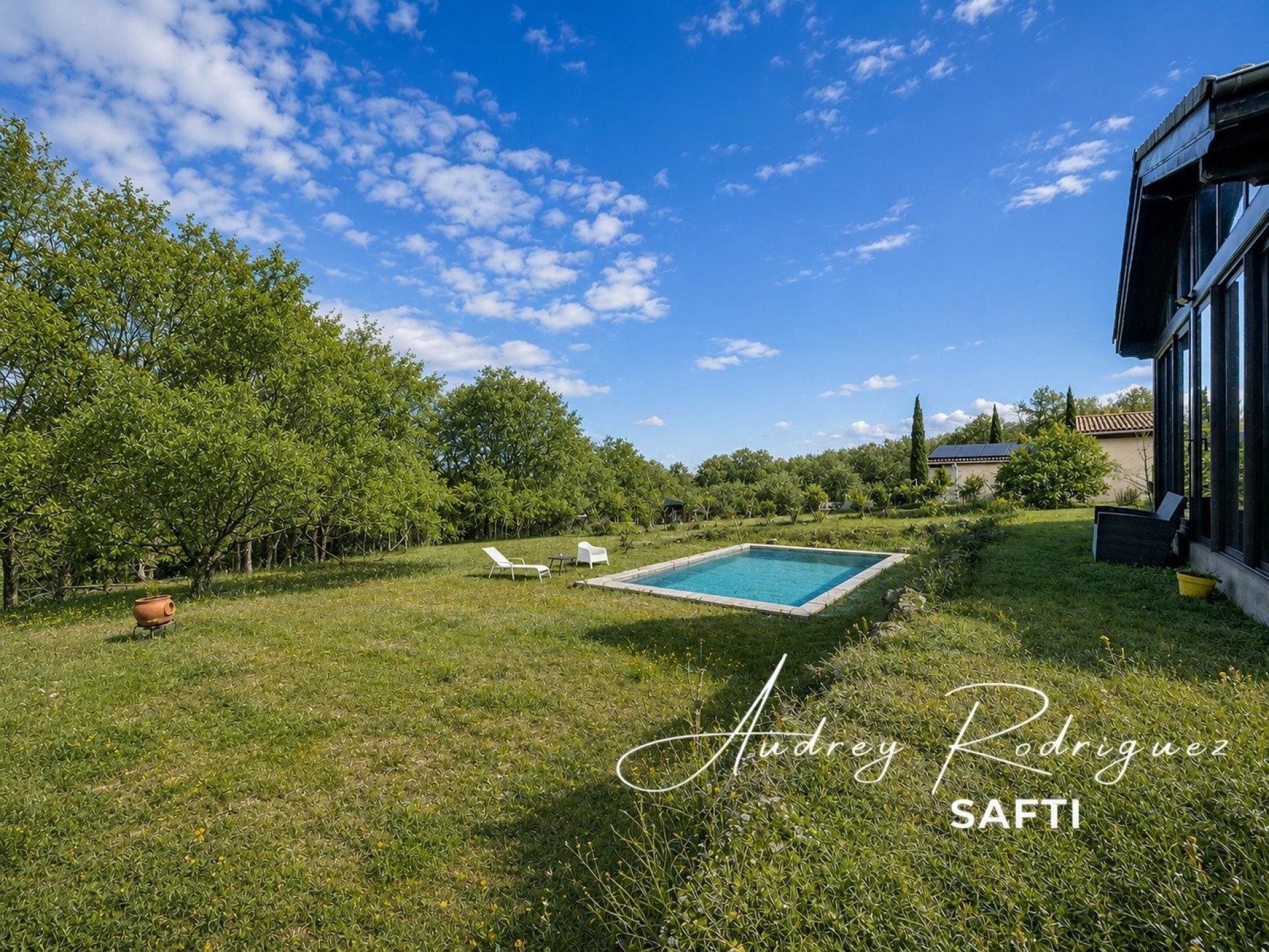 Maison à vendre, 164m², Sécheras