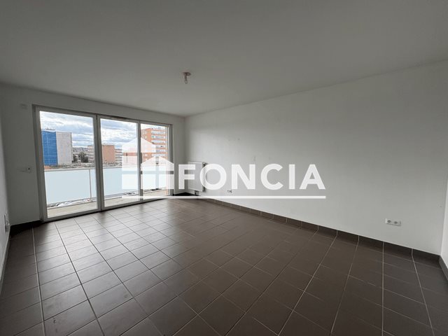 Appartement à louer, 61m², Reims