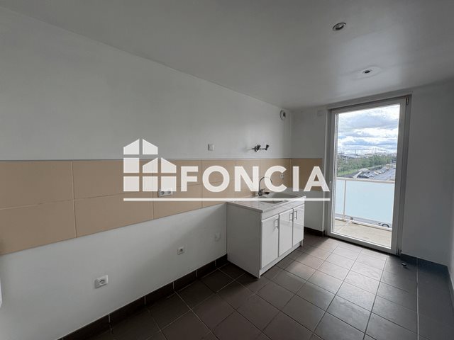 Appartement à louer, 61m², Reims
