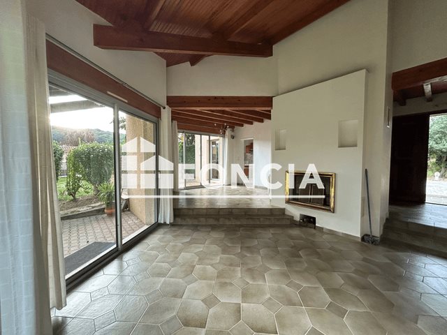 Maison à louer, 199m², Eaunes