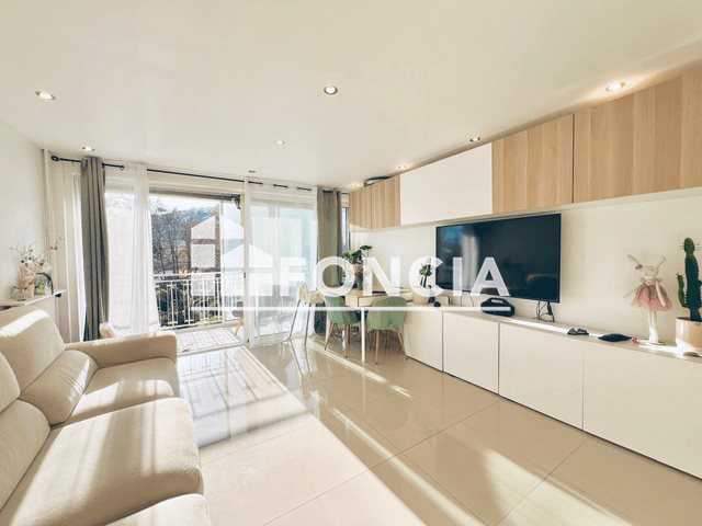 Appartement à louer, 52m², Mandelieu-la-Napoule