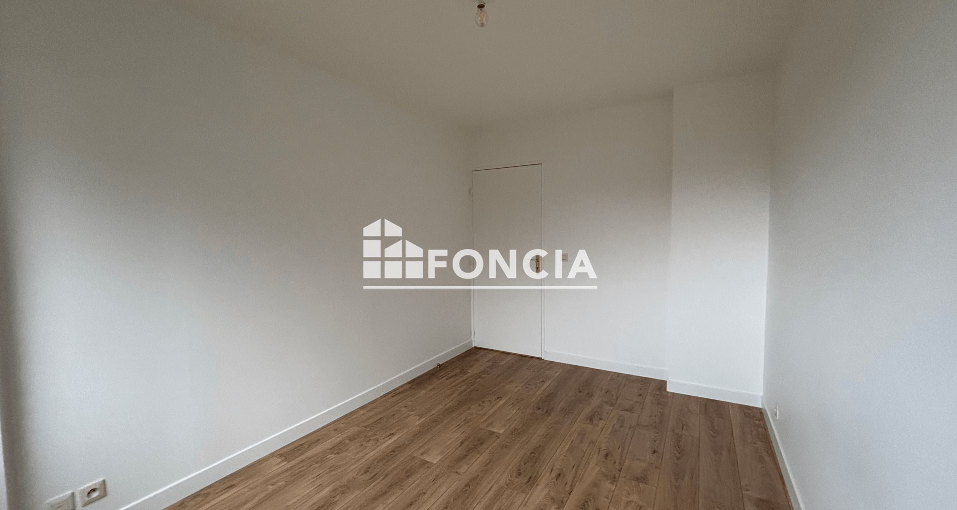 Appartement à louer, 100m², La Queue-en-Brie