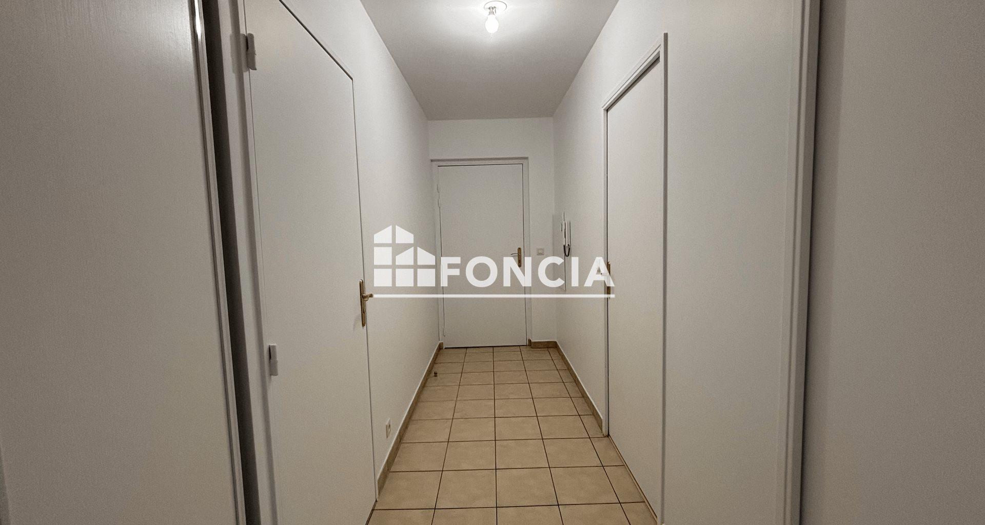 Appartement à louer, 100m², La Queue-en-Brie