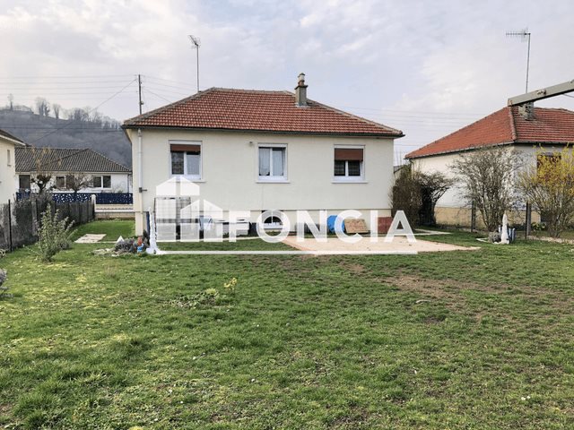 Maison à louer, 75m², Laon