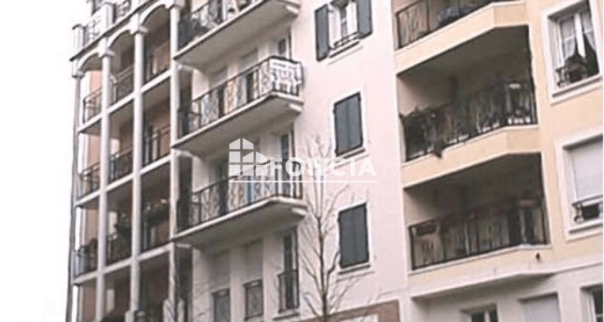 Appartement à louer, 46m², Saint-Maurice