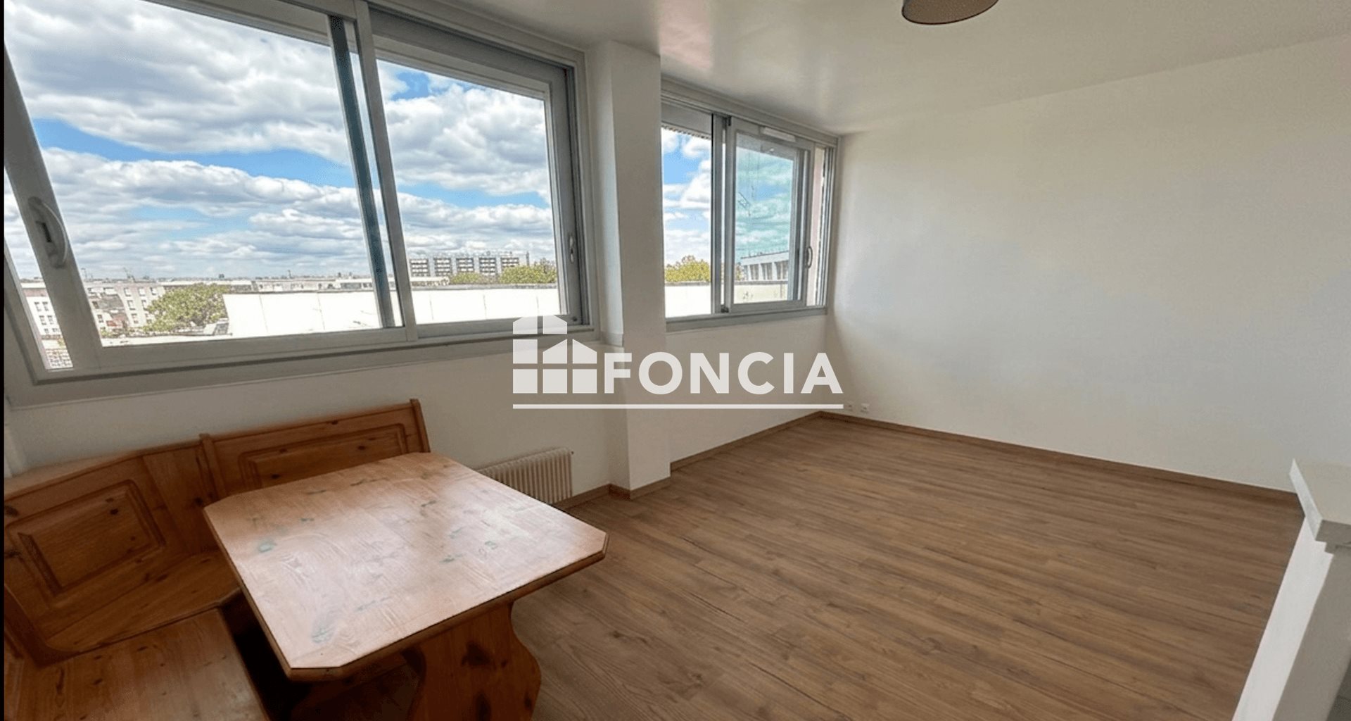 Appartement à louer, 27m², Fresnes