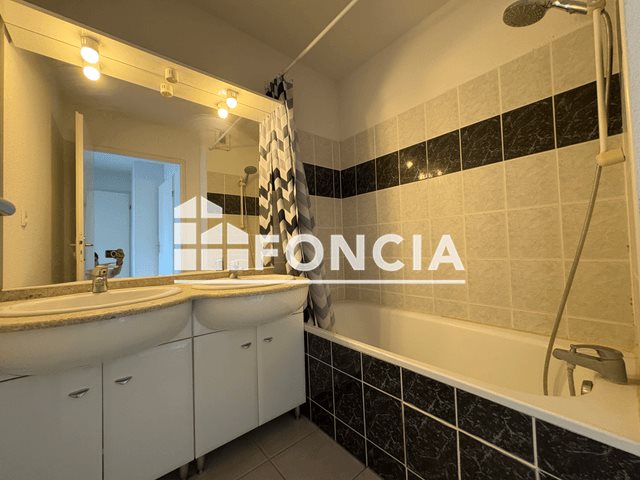 Appartement à louer, 54m², Poitiers