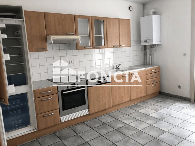 Appartement à louer, 110m², Charleville-Mézières