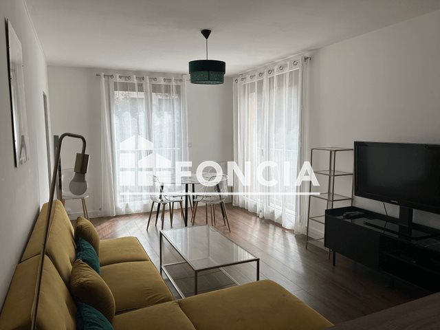 Appartement à louer, 77m², Orléans