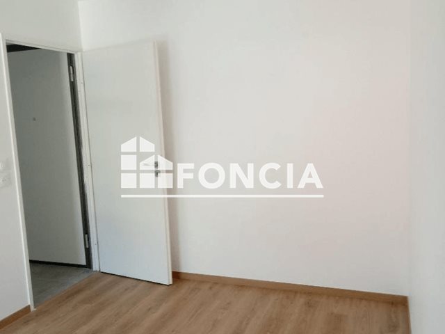 Appartement à louer, 66m², Vizille