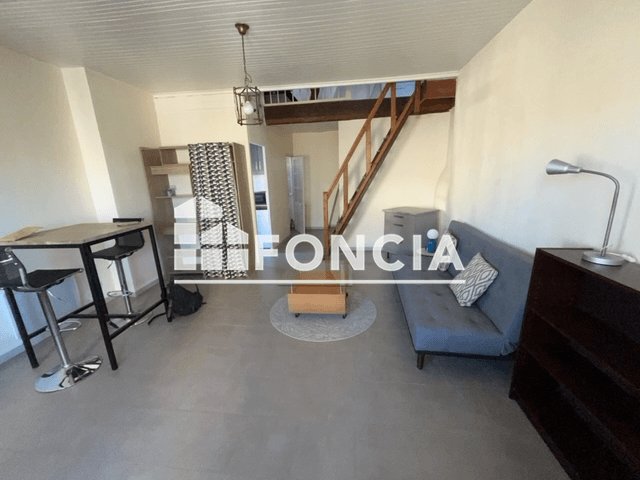 Appartement à louer, 35m², Arles