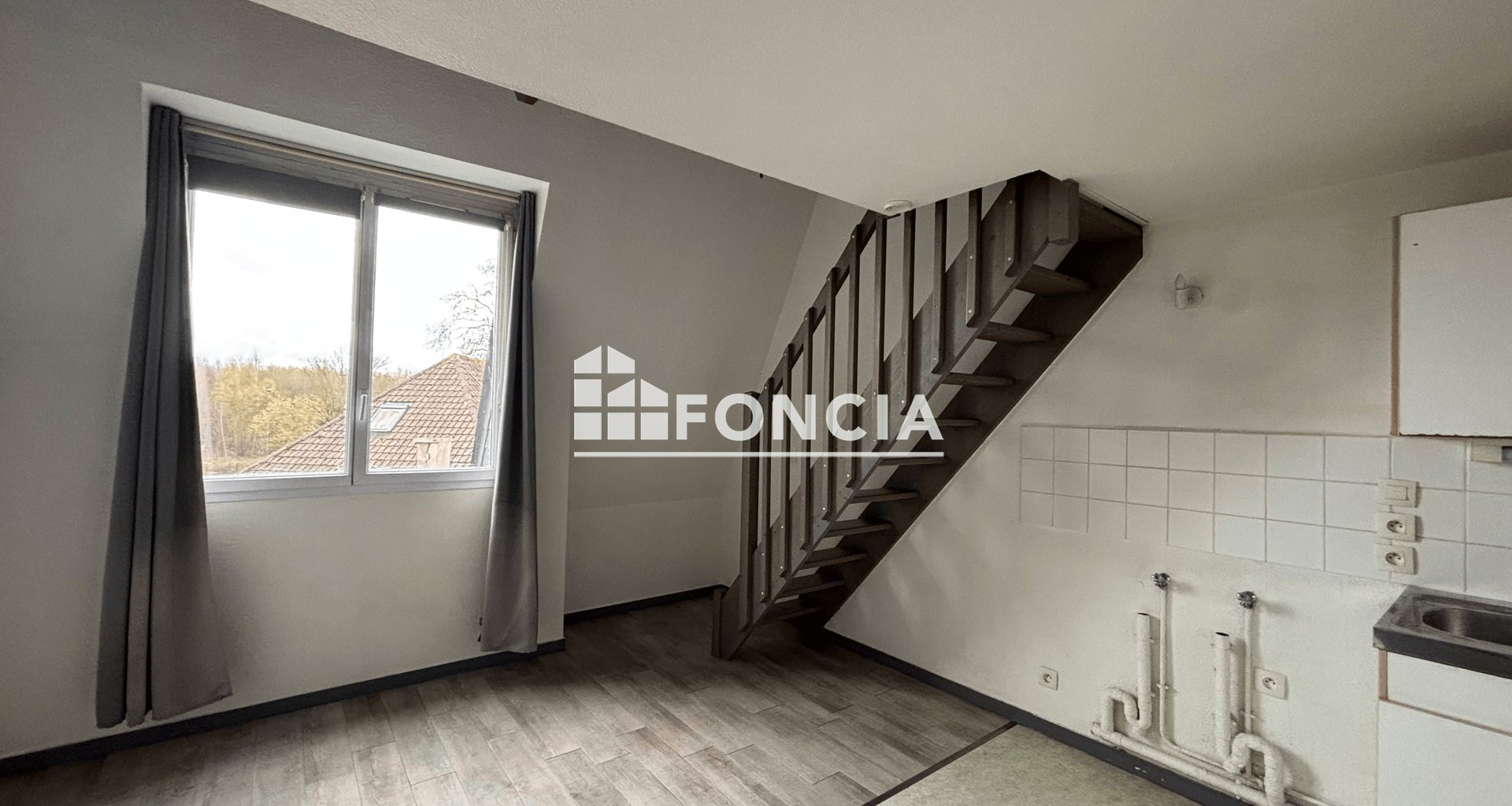 Appartement à louer, 32m², Epron