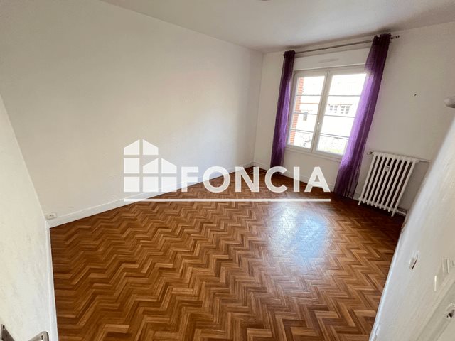 Appartement à louer, 62m², Flers