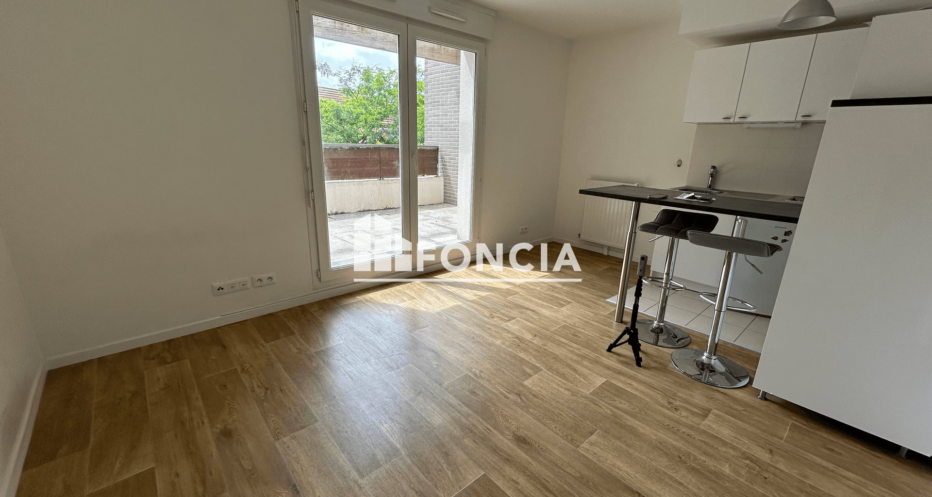 Appartement à louer, 26m², Villecresnes