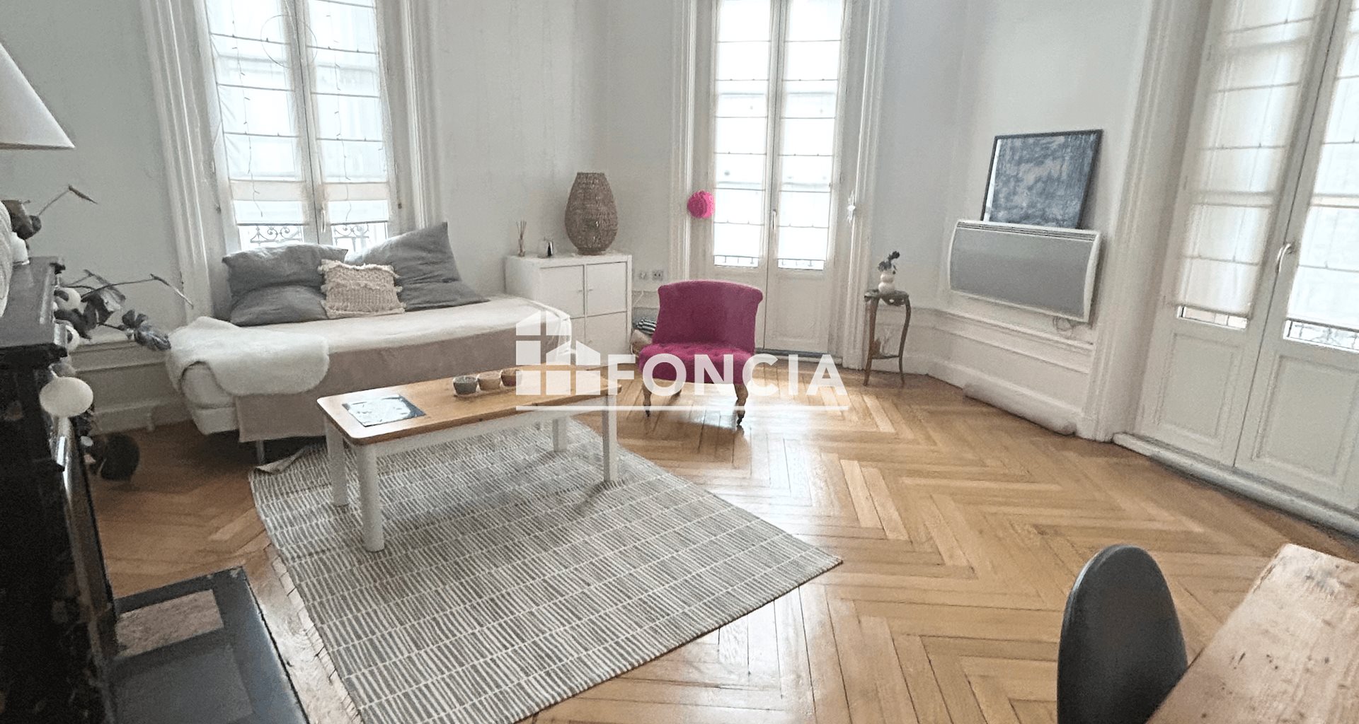 Appartement à louer, 49m², Saint-Étienne
