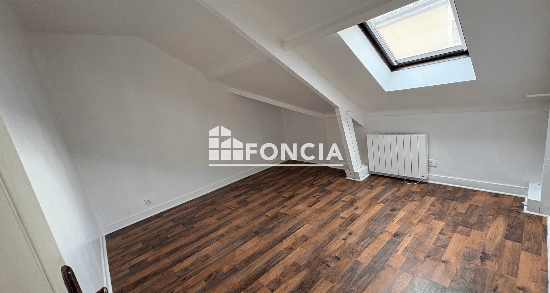 Appartement à louer, 29m², Ballancourt-sur-Essonne