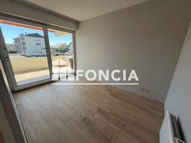 Appartement à louer, 30m², Bons-en-Chablais
