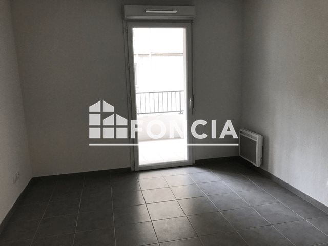 Appartement à louer, 65m², Marseille 3ème